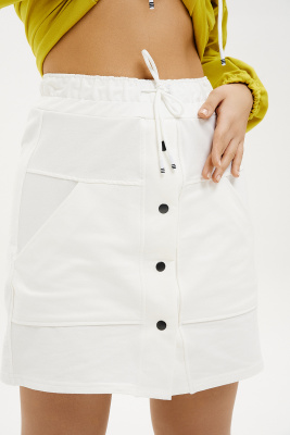 0b885285-3551-4b4c-81a0-c9c6e0a5027c