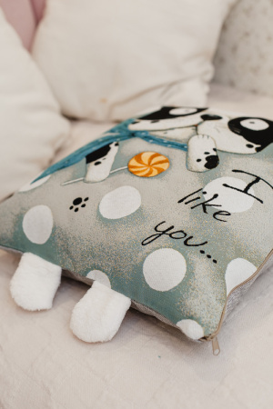 78dec8ca-ab81-47b0-b104-6835b8d53b3d